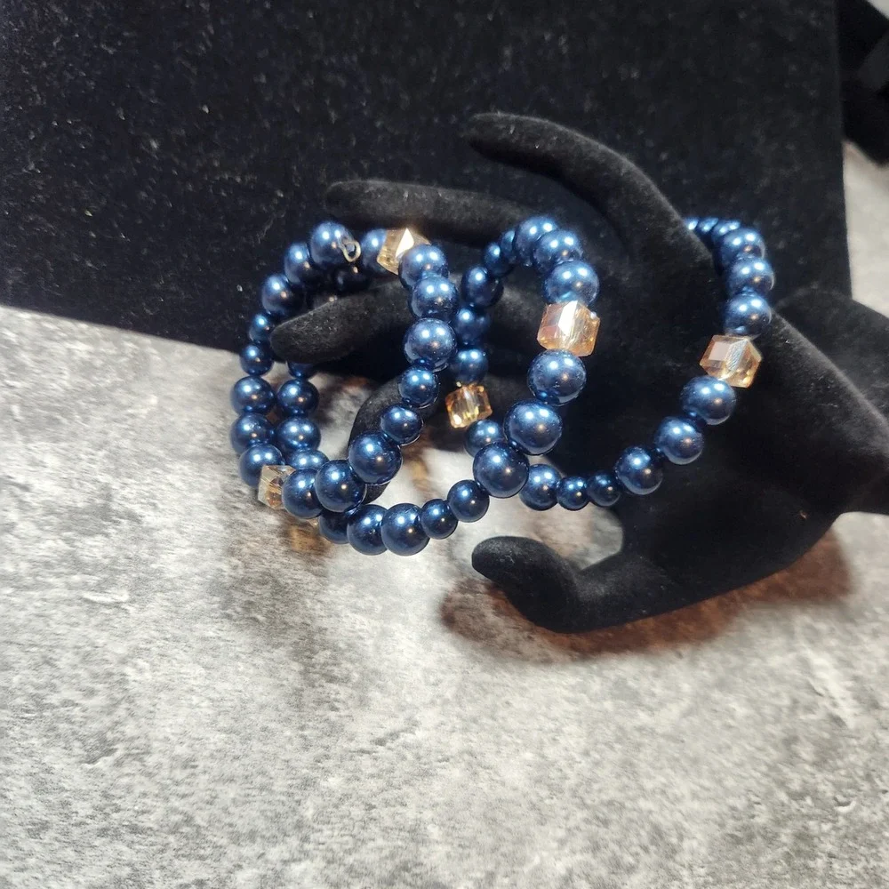 Blue glass Pearl and Amber Crystal Memory Wire Wrap Coil Bracelet